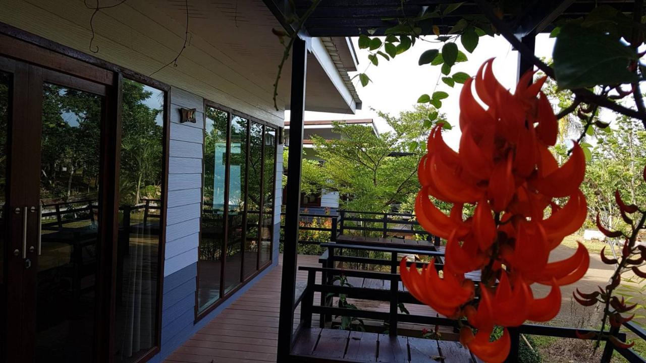 Baan Suan Hill Resort Ban Tha Khun Extérieur photo